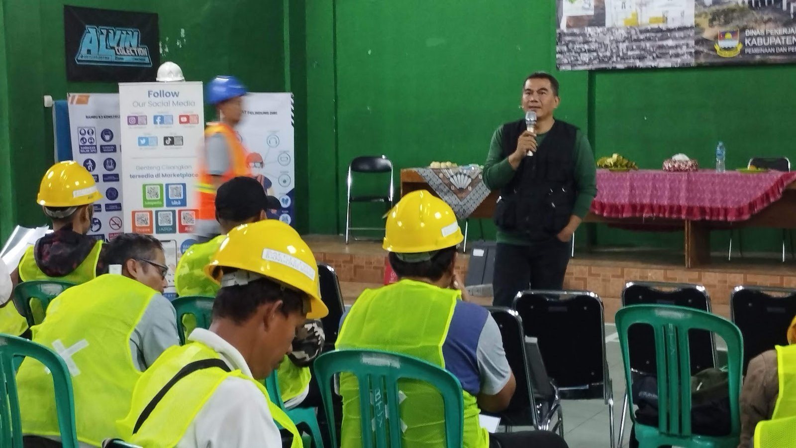 https://www.sipjakikbb.com/storage/dokumentasipelatihan/new/BERITA2.jpg