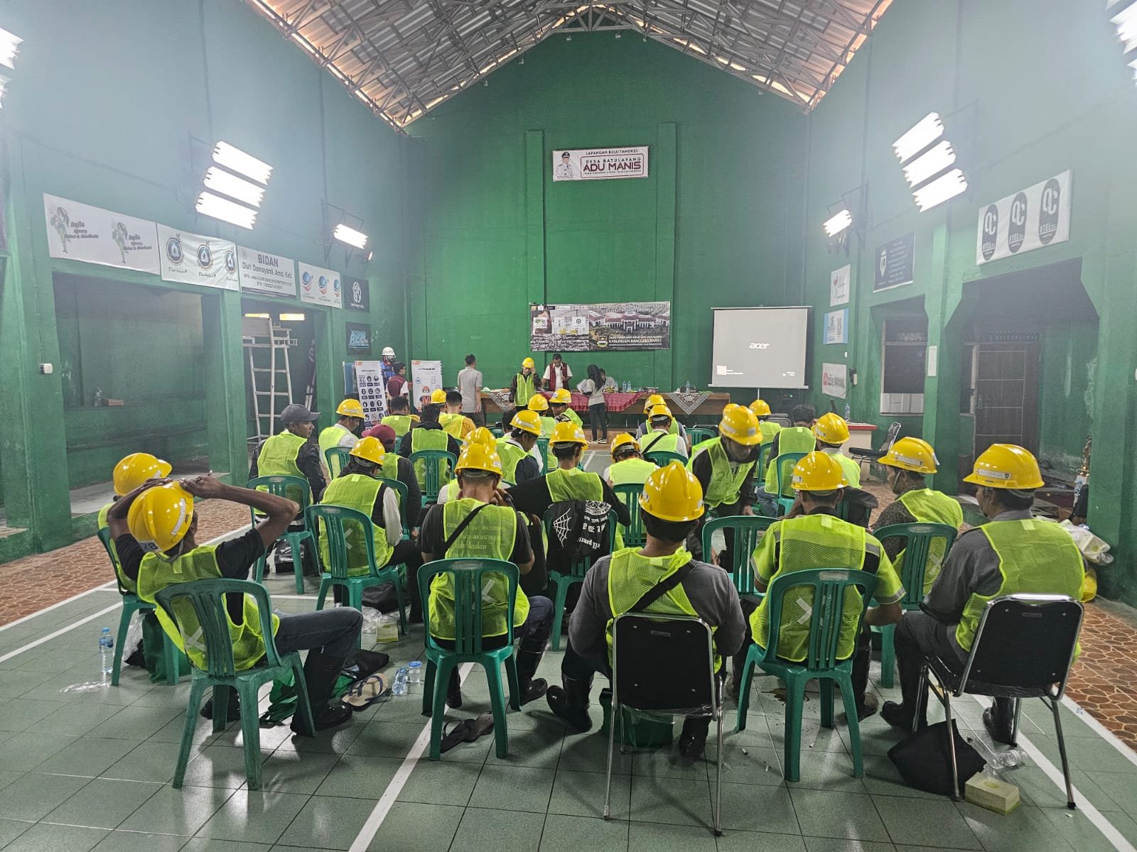https://www.sipjakikbb.com/storage/dokumentasipelatihan/new/BERITA20.jpg
