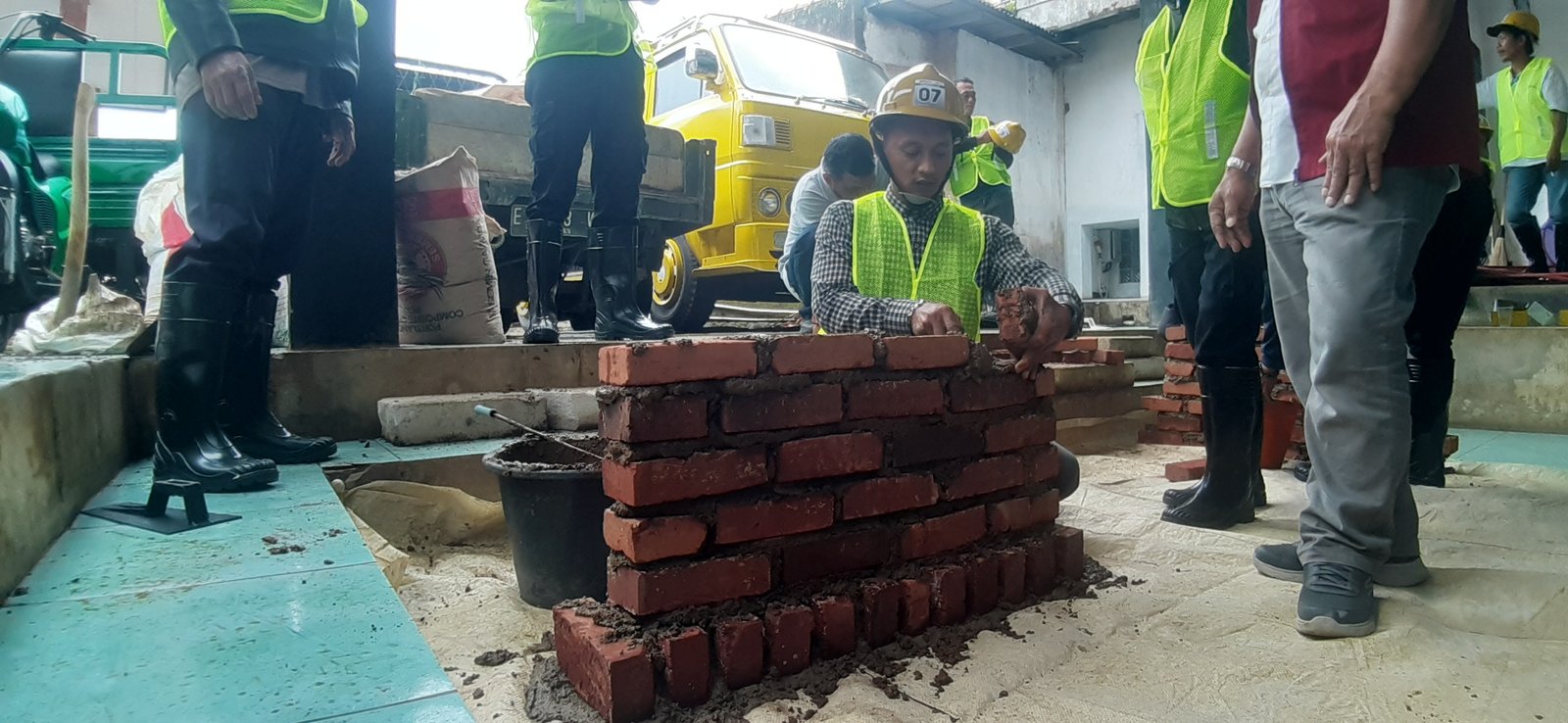 Gambar Pekerja 1